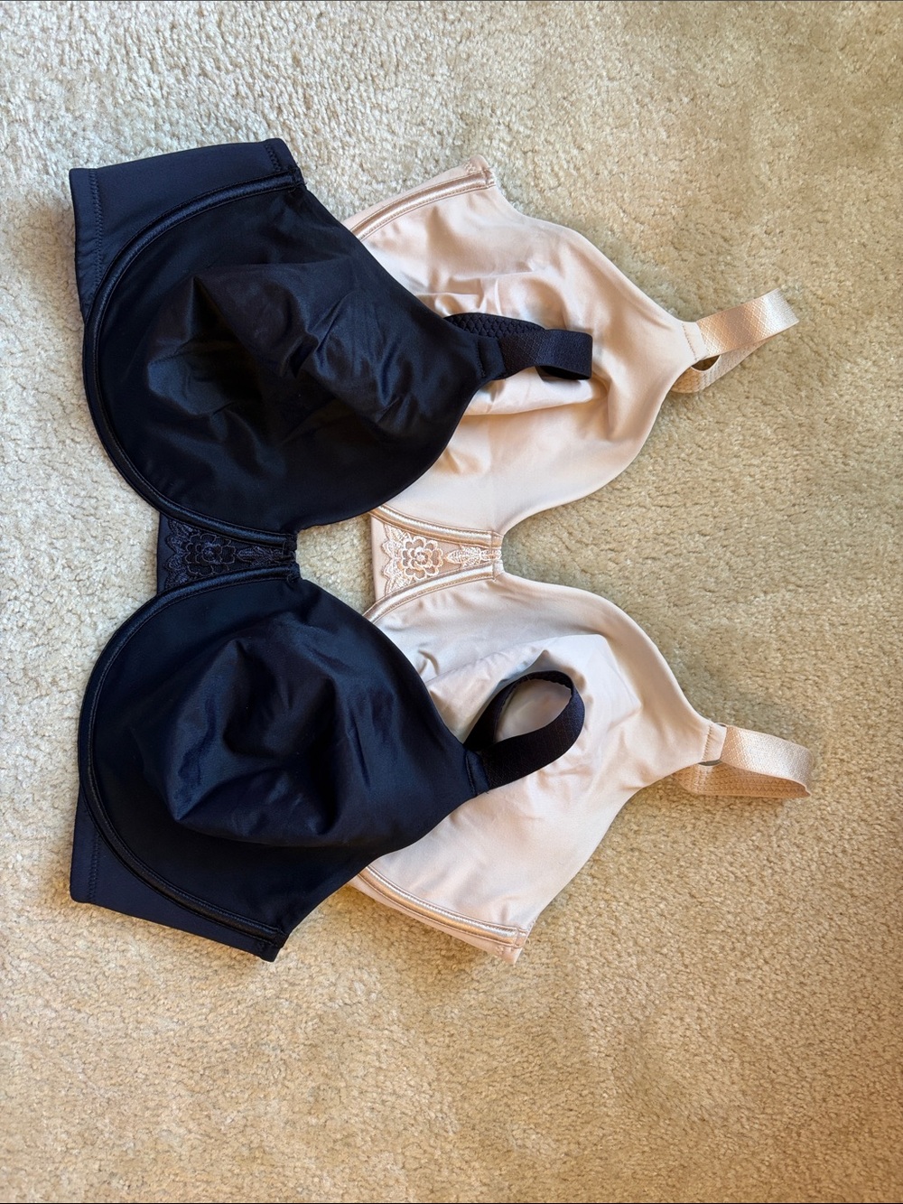 Vanity Fair Smooth Underwire Bra Duo - Black & Nude